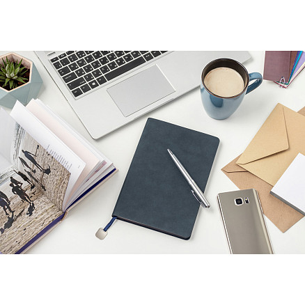 Ежедневник Flexy Nuba А5, темно-синий, недатированный, в гибкой обложке