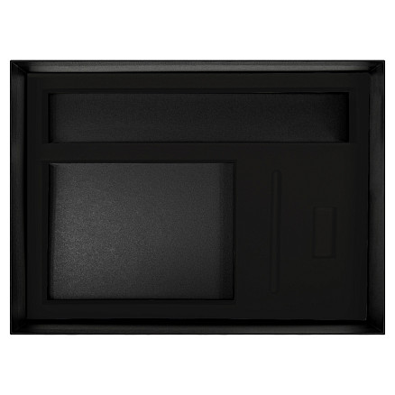Подарочная коробка, размер 29,5x40,5x8 см, Solution Prestige Linen с магнитным клапаном, черная, с черным ложементом