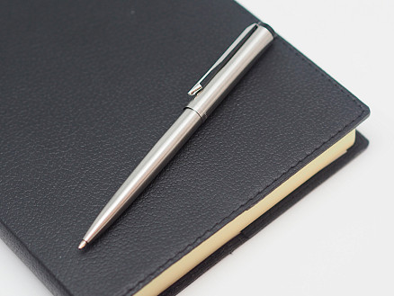 Ручка шариковая, металлическая, серебристая