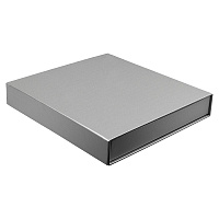 Подарочная коробка, размер 29,7*28,0*4,5 см, Solution Prestige Magnum Linen с магнитным клапаном под индивидуальную вырубку, серебристая, с черным ложементом